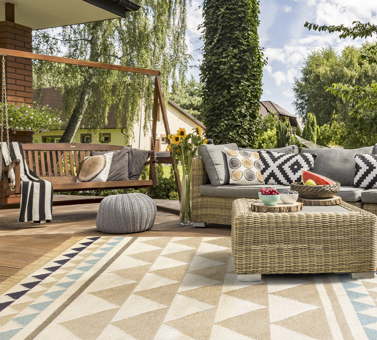 Cómo elegir una alfombra de exterior para la terraza? - El blog de Alfombras  Hamid