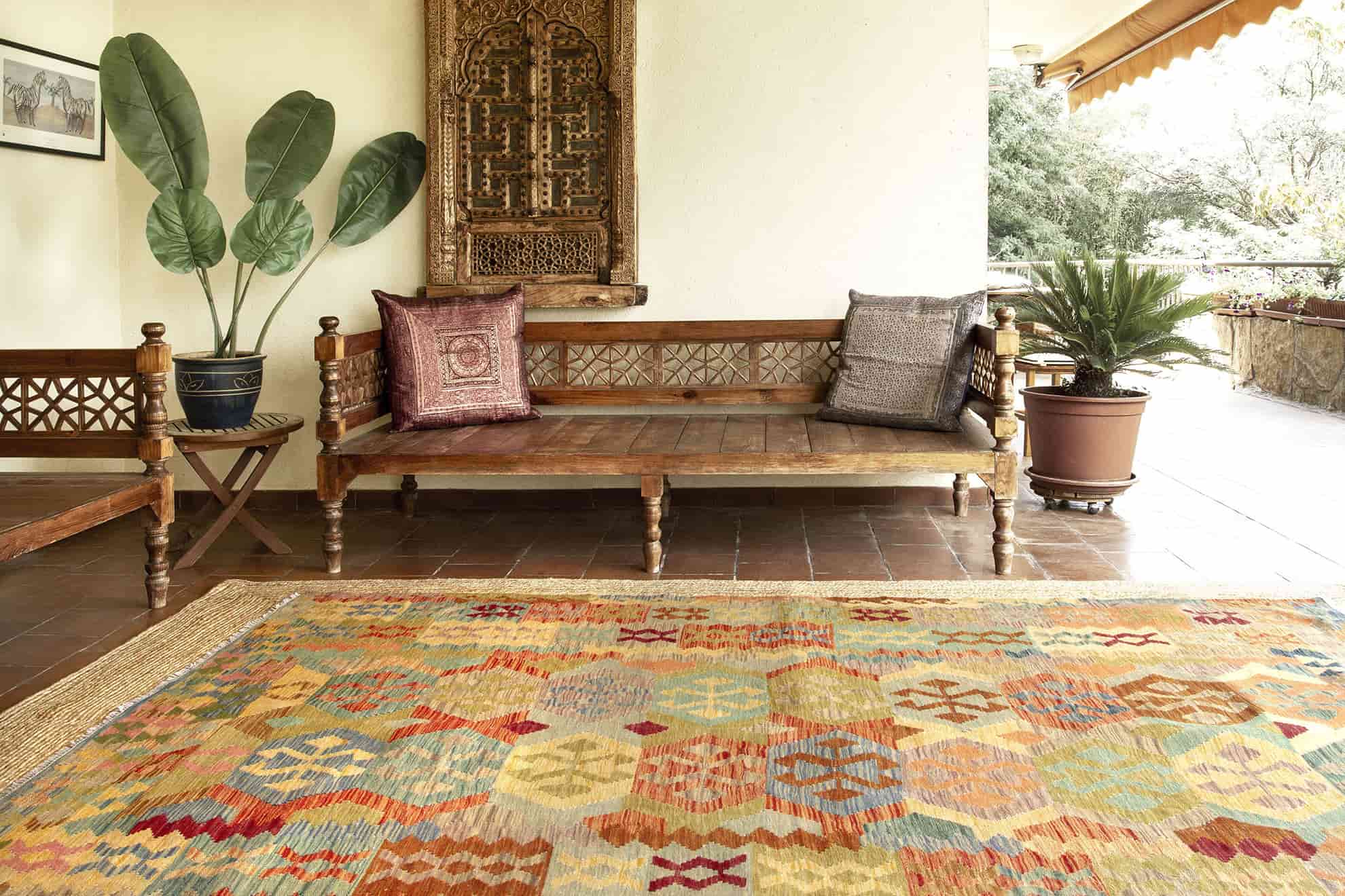 conectar carga vitamina Cómo combinar alfombras y acertar con la decoración - El blog de Alfombras  Hamid