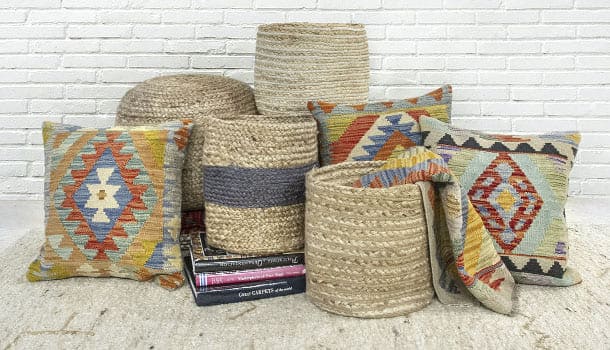 complementos: cojines, alfombras, cestas de yute de alfombras hamid